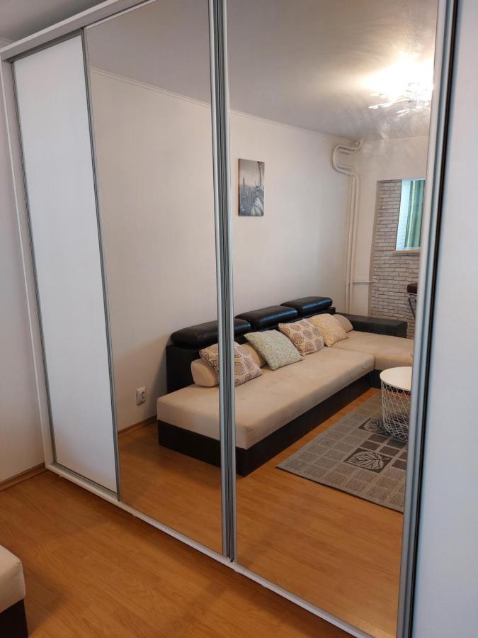 Apartament Central Renovat 3 Camere Bukarest Eksteriør billede