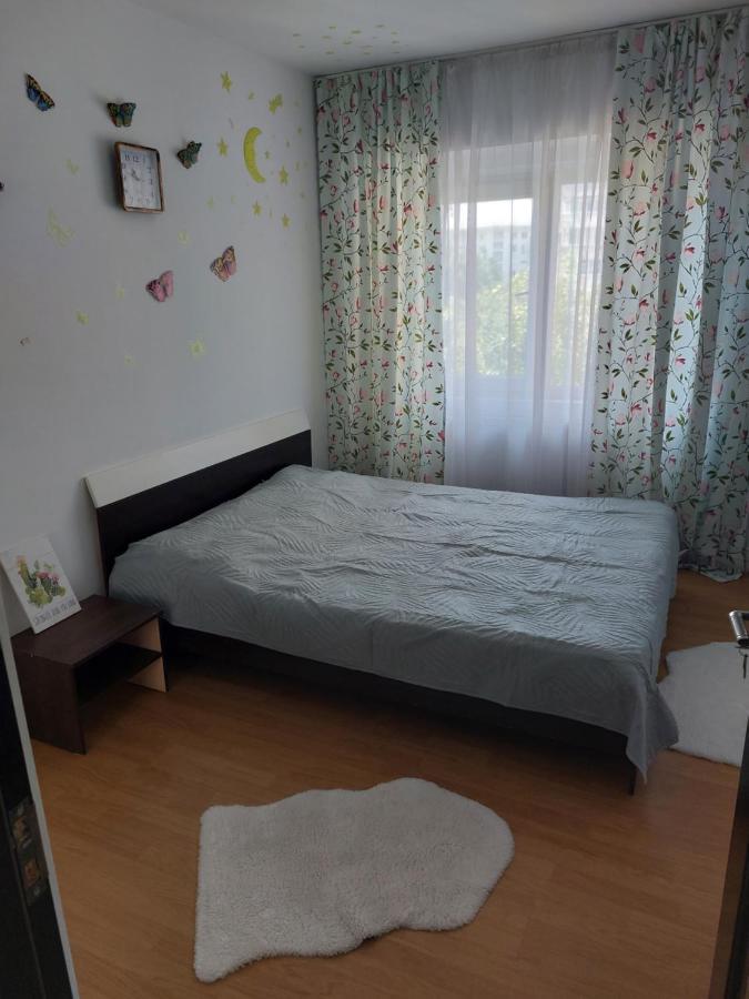 Apartament Central Renovat 3 Camere Bukarest Eksteriør billede