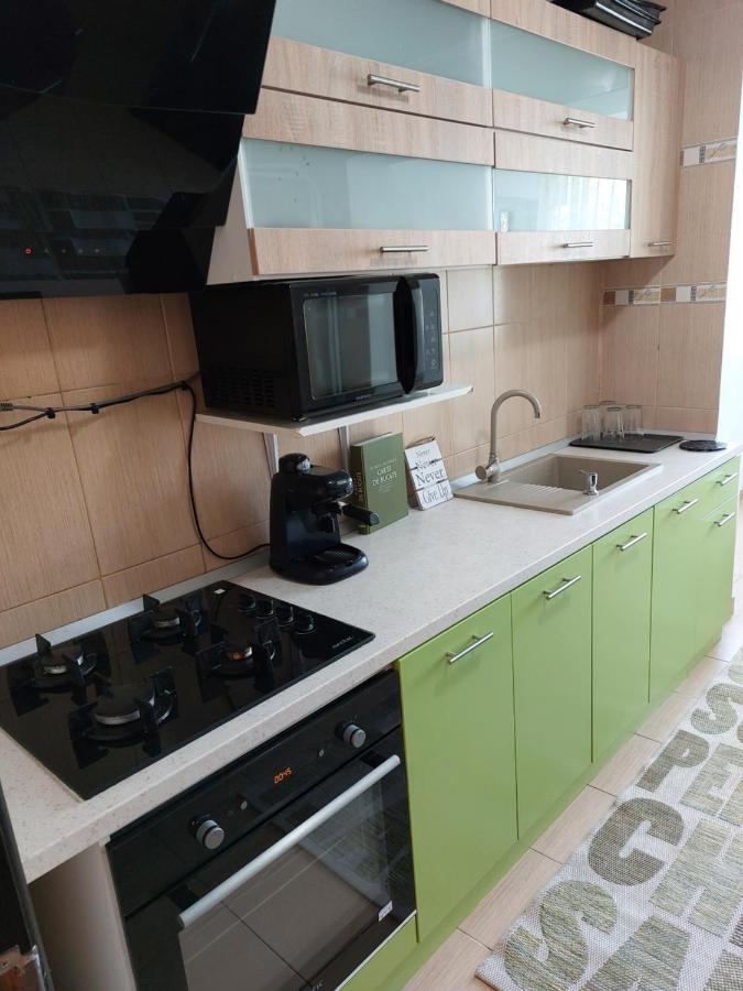 Apartament Central Renovat 3 Camere Bukarest Eksteriør billede